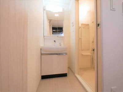 【洗面所】 | プレサンス京町堀ノース | 忙しい朝には欠かせない洗面所です