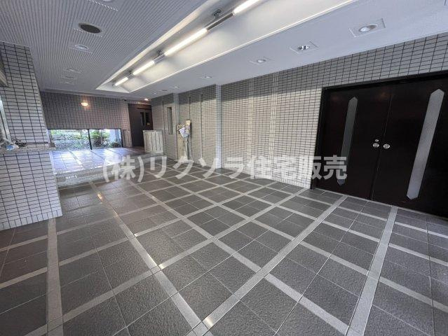 枚方長尾ガーデンハウスのエントランス|■物件内覧・資金計画相談・住宅ローン相談、リフォーム相談、お問合せ受付中■
※当日・翌日のご内覧、ご相談はお電話でのお問合せがスムーズです！