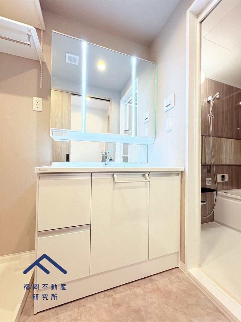 パロスリバーコート博多弐番館の独立洗面台