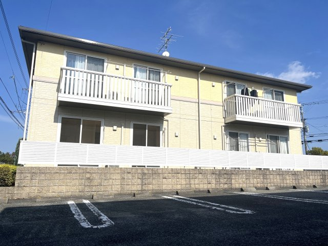 フルール・プリムヴェール Bの外観