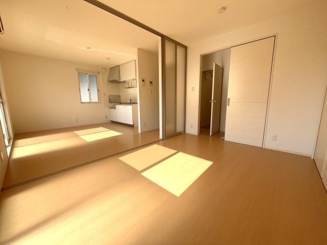 フルール・プリムヴェール Bの居間・リビング