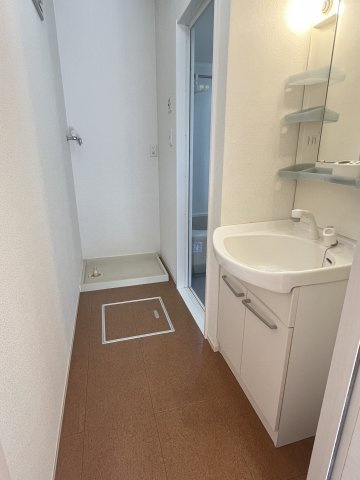 フルール・プリムヴェール Bの洗面所