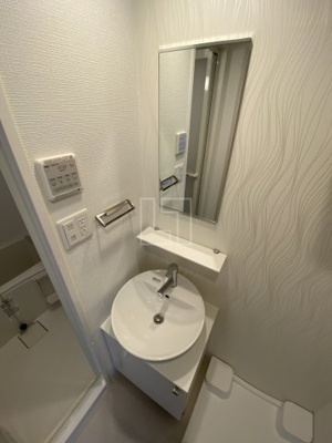 【独立洗面台】 | エスリードレジデンス大阪本町 | エスリードレジデンス大阪本町　独立洗面化粧台