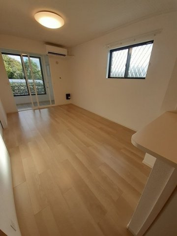 サングレープⅢの居間・リビング