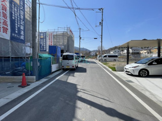 【前面道路含む現地写真】 | 石山寺４丁目