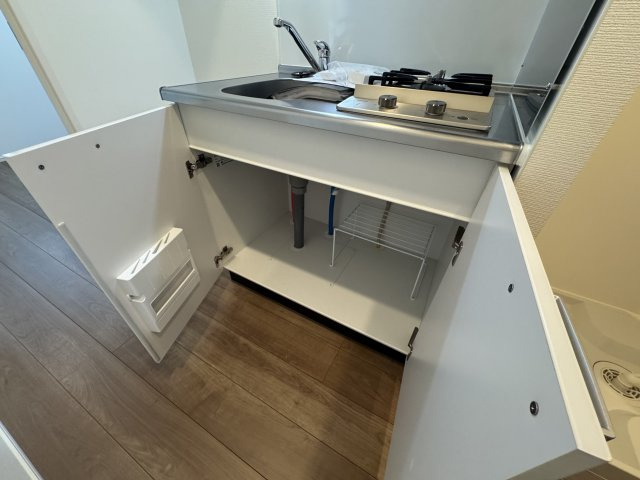 Reberty赤羽Ⅱのキッチン|キッチン収納です