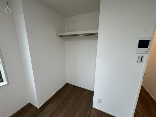 Reberty赤羽Ⅱの収納|オープンクローゼットです