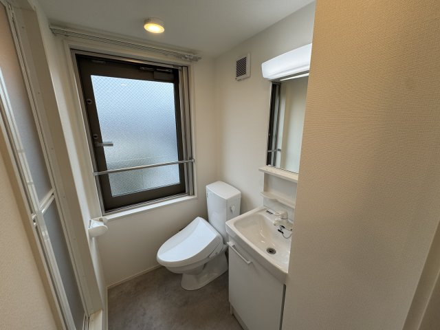 Reberty赤羽Ⅱの独立洗面台|洗面所です