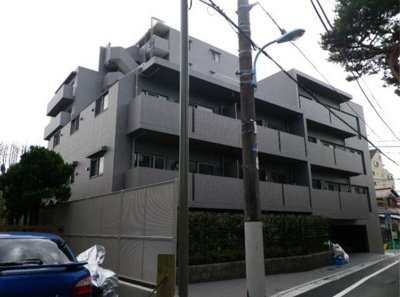 【外観】 | エルデンシア荻窪 | 鉄筋コンクリート造のがっちりとした建物。