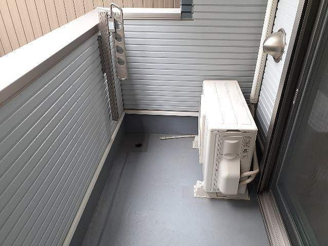 馬車道館のバルコニー