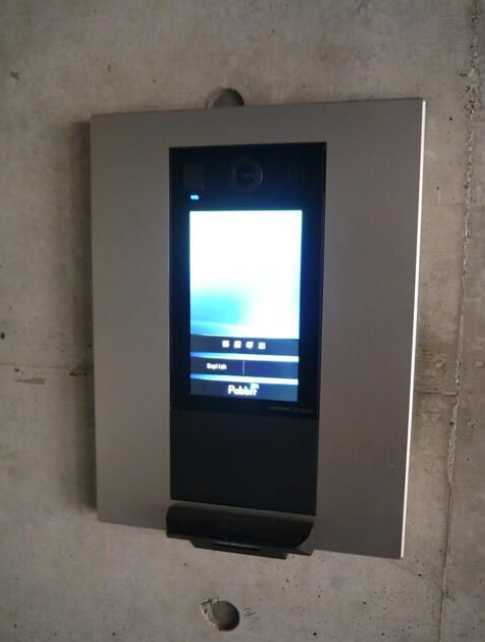 ドミナーレサクマ　パイク無料　SOHO使用可　専用庭のセキュリティ