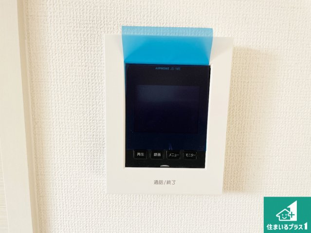 野洲市大畑　第2期　新築一戸建ての防犯設備|カラーモニターインターホン！声だけでなく来訪者の姿や顔がモニターで確認できるので、小さなお子様がいらっしゃるご家庭でも安心できます！