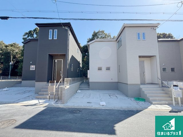 1日(土)2日(日)現地見学可能！　枚方市楠葉野田　全4邸の外観|安心の10年保証！外観を美しく保ち、雨水で汚れを落とします！気になることがありましたら、お気軽にお問い合わせください！