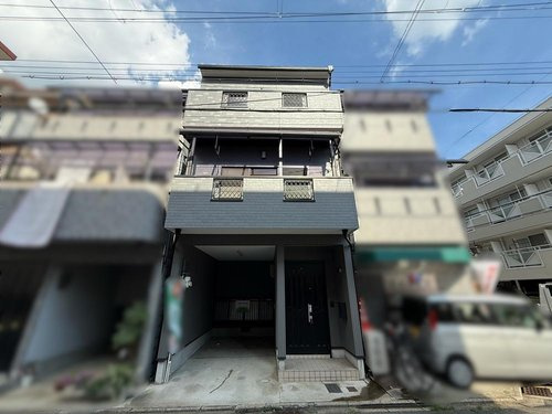 深草西浦町４丁目の外観