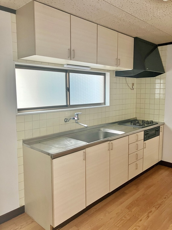 船堀戸建のキッチン