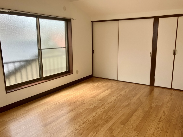 船堀戸建の寝室