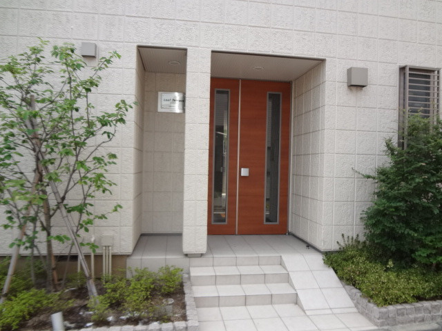 リーフテラスのエントランス|★エントランス★