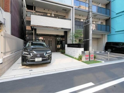 【エントランス】 | エスリード本町レジデンス | 清潔なエントランスです