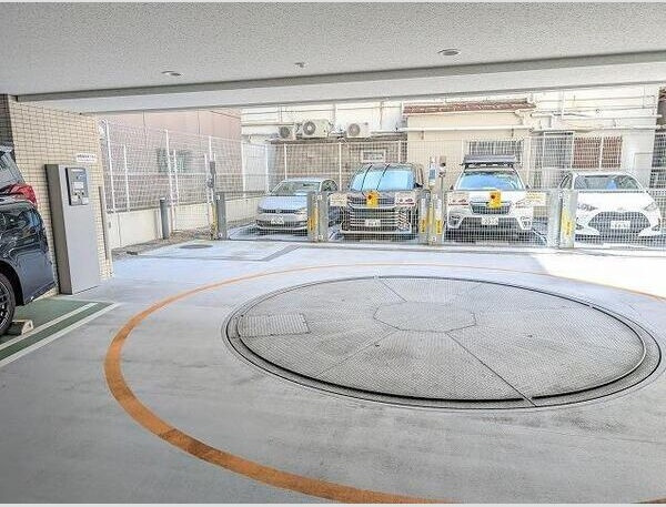 パークリュクス仙台の駐車場