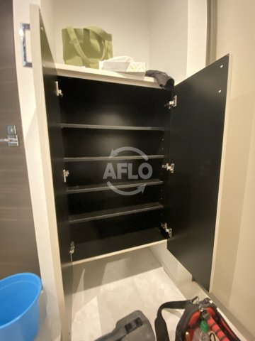 M:COURT靭公園（エムコート靭公園）の収納|M:COURT靭公園（エムコート靭公園）　玄関