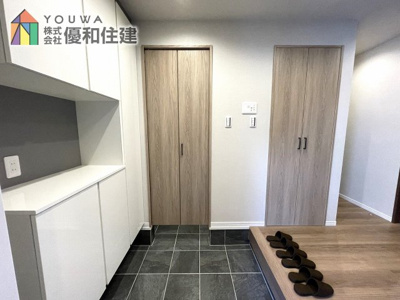【玄関】 | 新築戸建　神戸市垂水区南多聞台３丁目