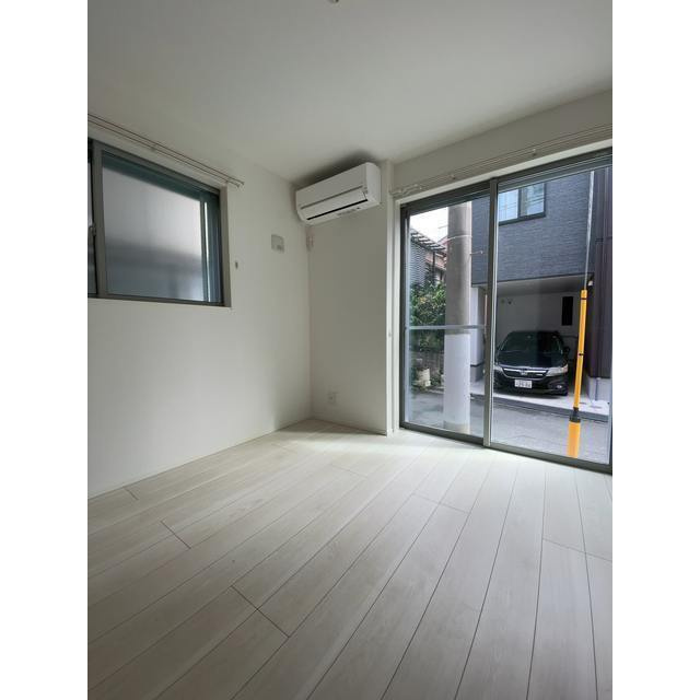 さいたま市南区大字太田窪の一戸建ての洋室