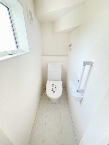 新築戸建・新築建売　伊勢崎市長沼町【長期優良住宅】豊受小・第四中のトイレ