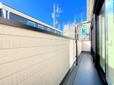【バルコニー】 | ◆◇横浜市緑区三保町　新築戸建　2号棟◇◆ | ◆日当たり良好なバルコニー！毎日のお洗濯にも嬉しいですね！