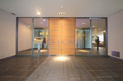 【エントランス】 | クロスレジデンス大阪新町