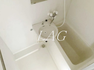 【浴室】 | ピロ・ルシュリカ | お風呂です。