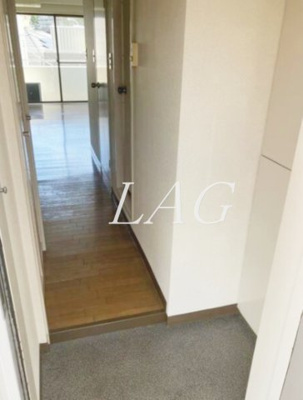 【玄関】 | ピロ・ルシュリカ | 玄関です。