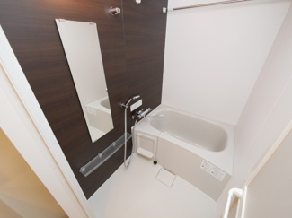 【浴室】 | TLRレジデンス本町WEST | お風呂で日々の疲れを落としましょう