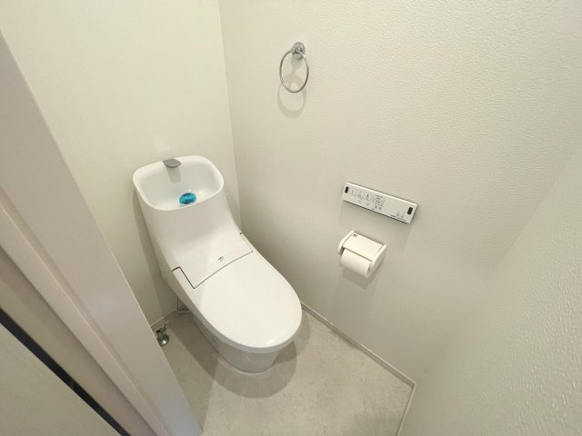温水洗浄便座付きトイレです！