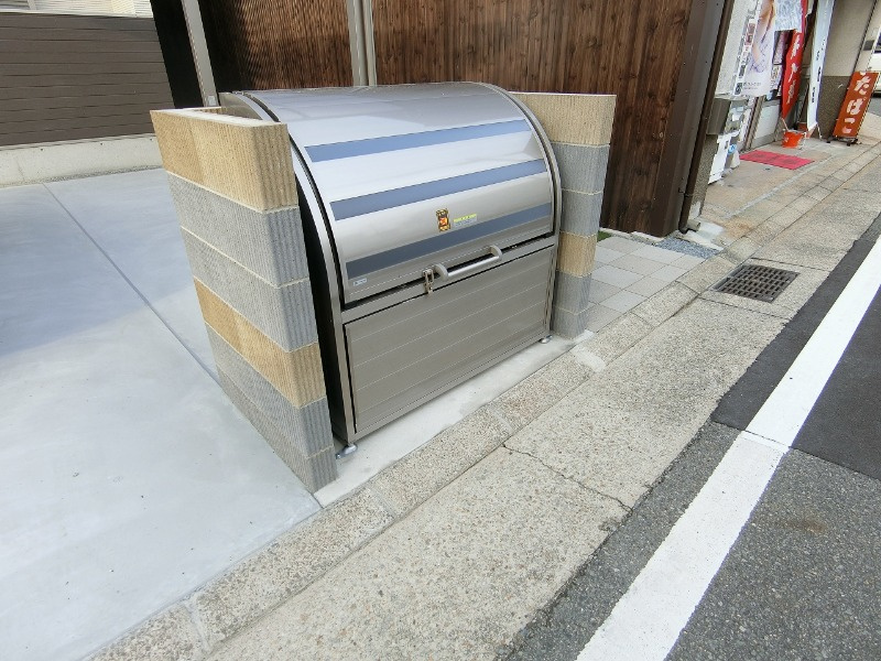 ＮＥＴ－Ｋ三木のその他共用部分|敷地内ゴミ置き場あり