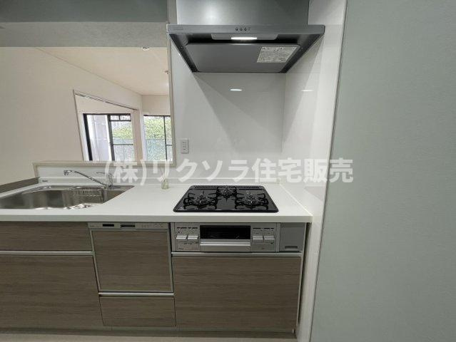 プラネ枚方公園の寝室|洋室6.0帖　角部屋
■物件内覧・資金計画相談・住宅ローン相談、リフォーム相談、お問合せ受付中■
※当日・翌日のご内覧、ご相談はお電話でのお問合せがスムーズです！