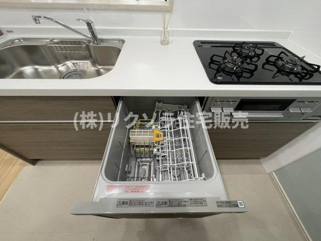 プラネ枚方公園の設備|食器洗い乾燥機
■物件内覧・資金計画相談・住宅ローン相談、リフォーム相談、お問合せ受付中■
※当日・翌日のご内覧、ご相談はお電話でのお問合せがスムーズです！