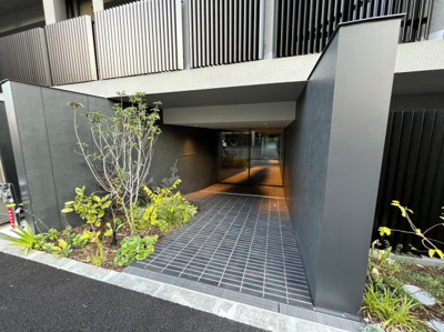 【エントランス】 |  プライムメゾン浅草イースト