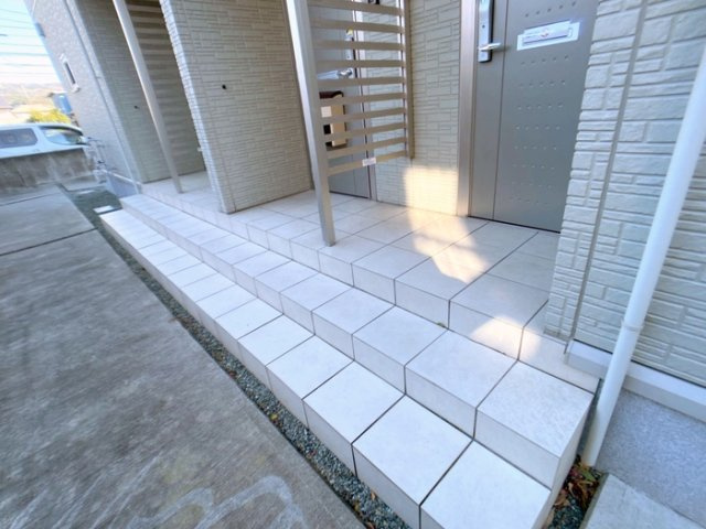 ベルフローラル　アレィのエントランス