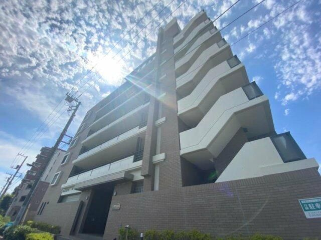 プレステージュミネギシの外観