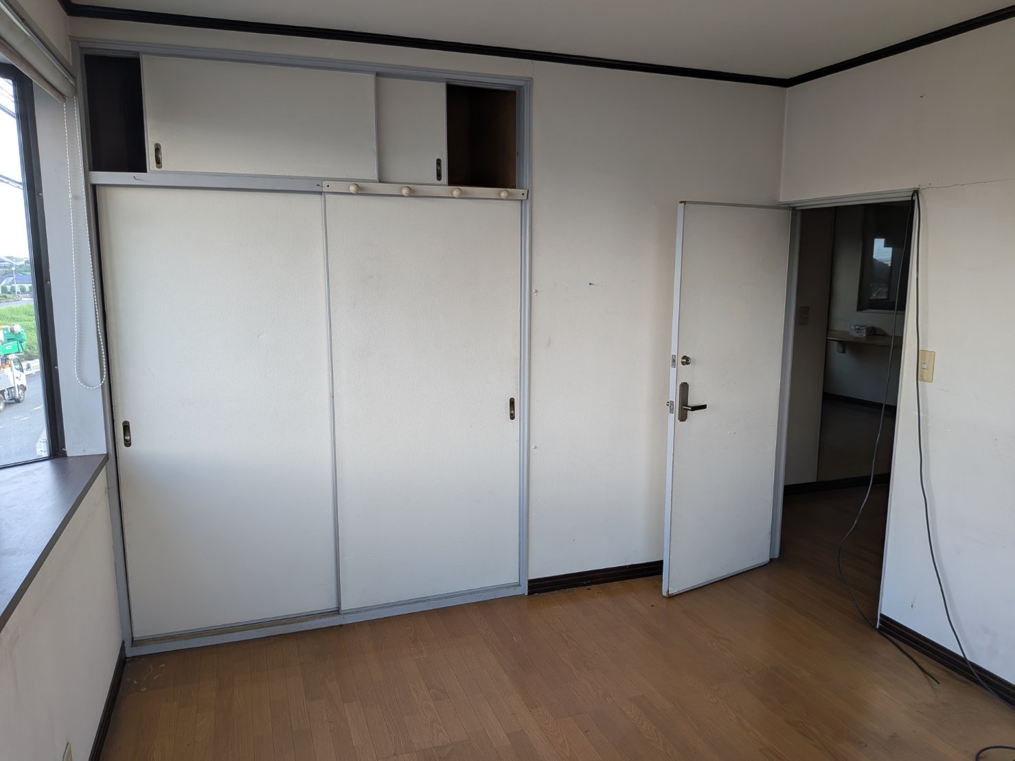 店舗・住宅　3階建ての収納