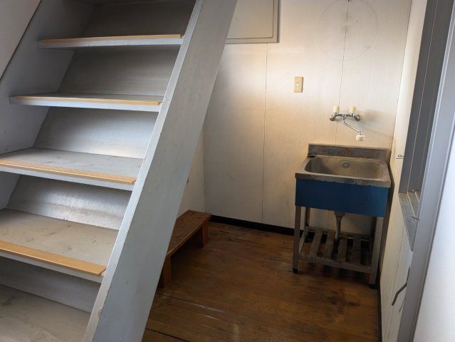 店舗・住宅　3階建てのその他