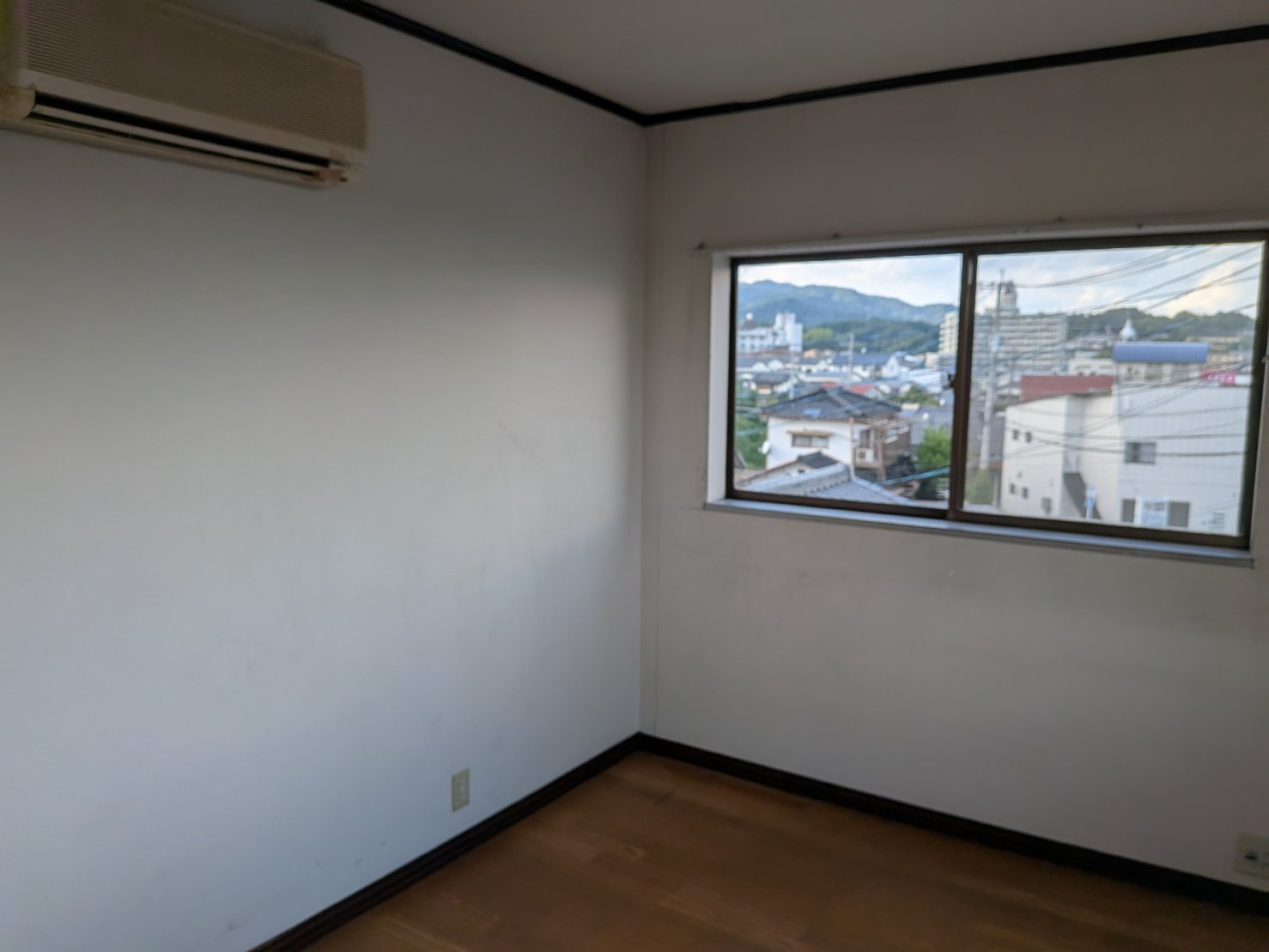 店舗・住宅　3階建てのその他