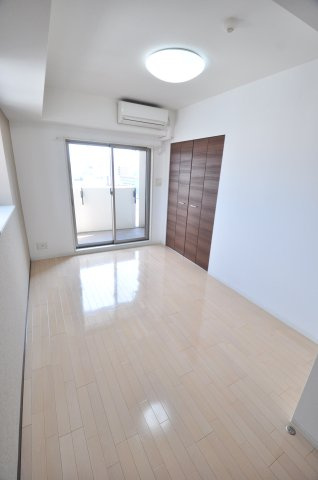 大阪市都島区中野町２丁目の賃貸マンションの寝室