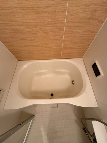 アーバネックス本町の浴室|日々の疲れを癒すお風呂付です