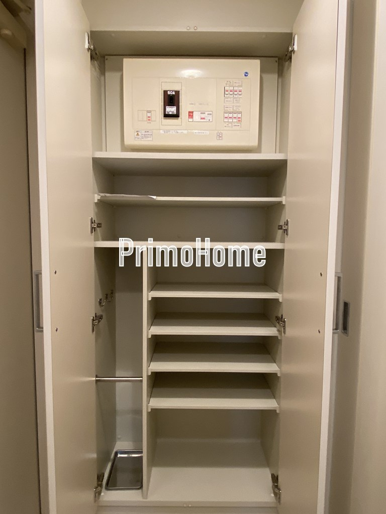 アクサス大手町ラクシーズの収納