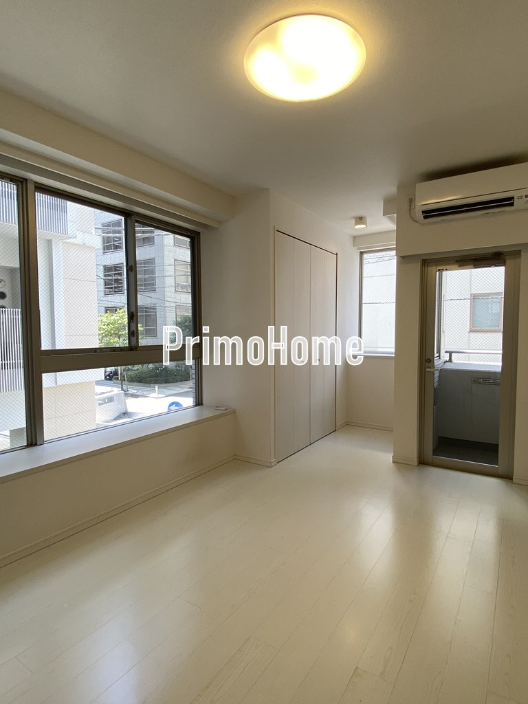 アクサス大手町ラクシーズの居間・リビング