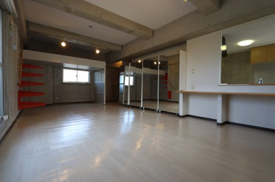 【洋室】 | サンフェリーチェ・１７ | 25帖
