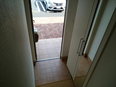 【玄関】 | メゾンアルモニーⅡ