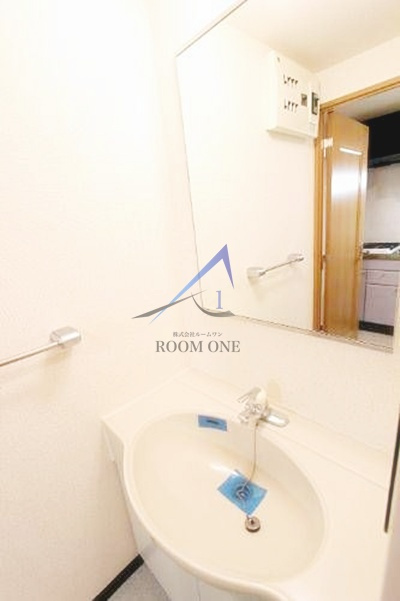 メゾン・ド・ヴィレ浅草橋の洗面所|洗面台です。