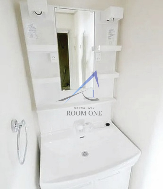 ミキハウスの洗面所|洗面台です。